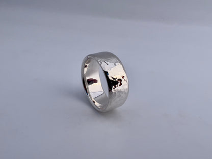 Thinner hammered ring